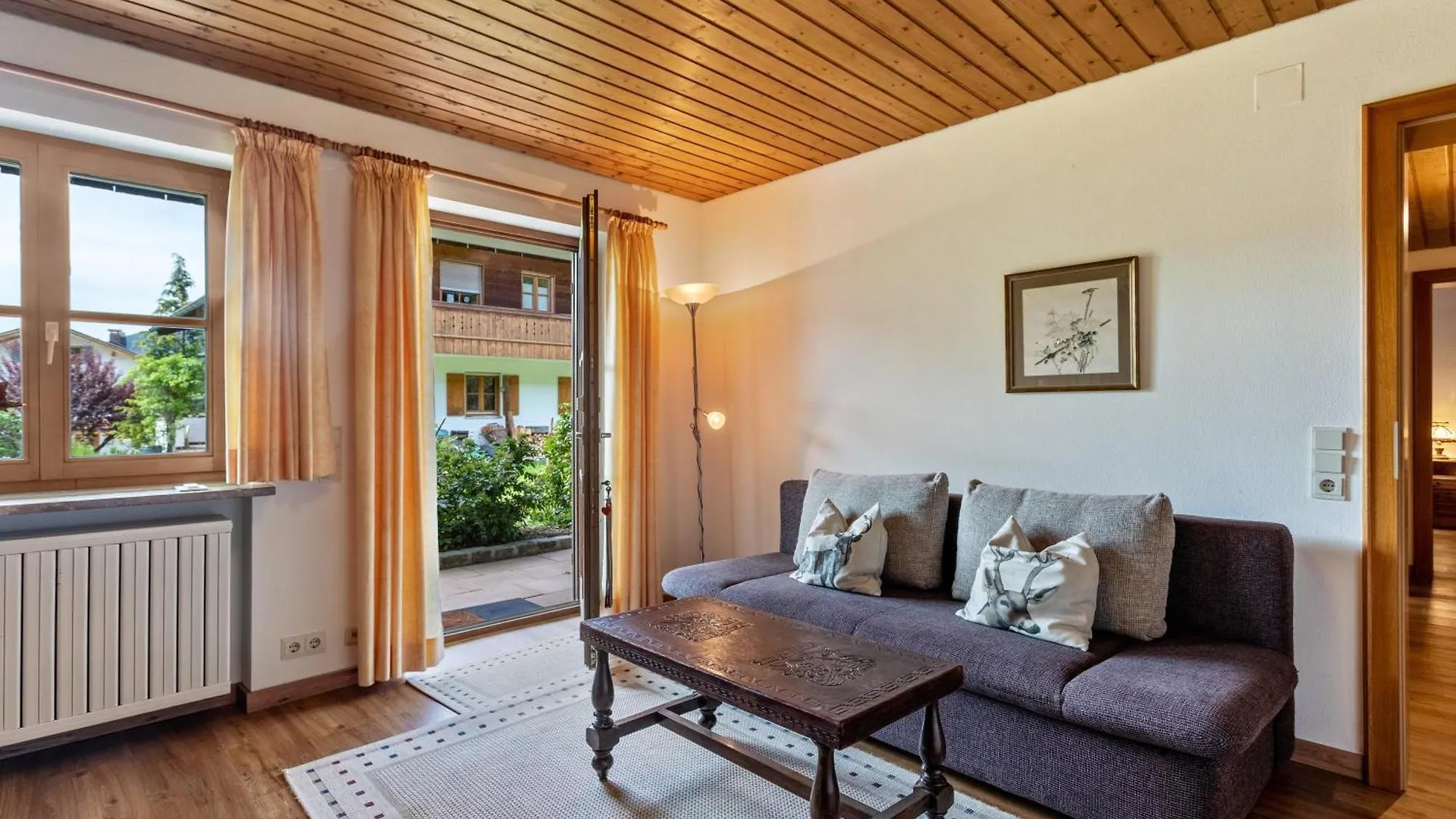Apartment Ferienwohnung An Den Bergen Unterwoessen Germany